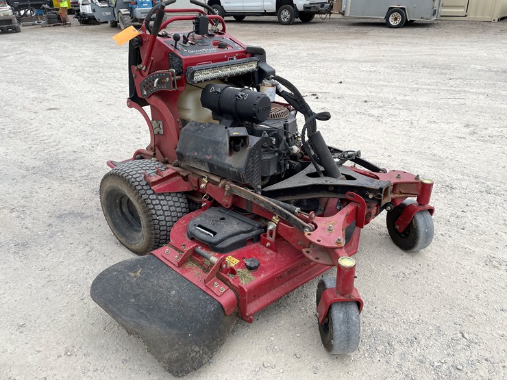 #1047-•-2020-toro-grandstand-multiforce-commercial-mower-image-3