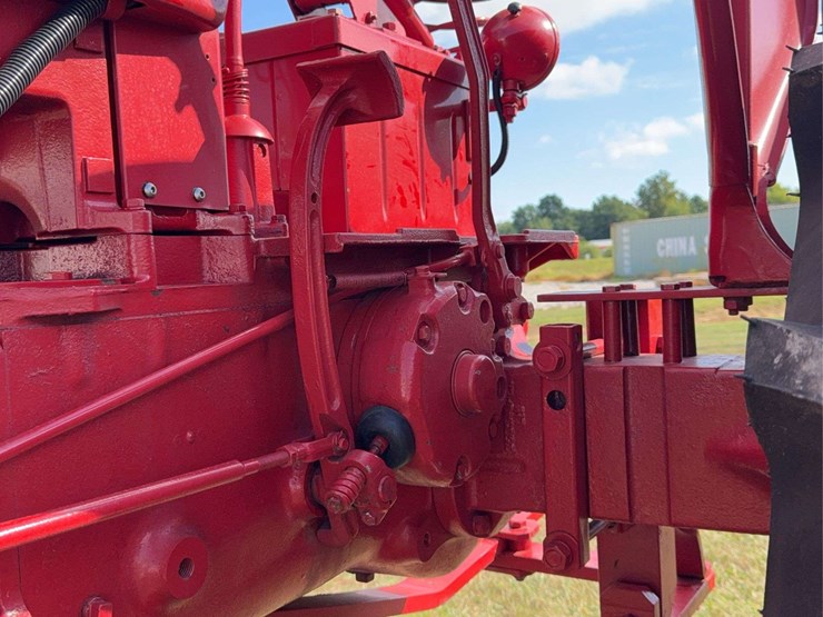 farmall-350-diesel-high-crop-image-49