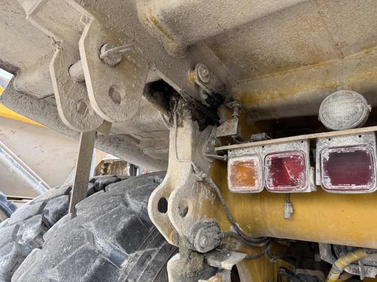 1998-komatsu-hd465-5-image-36