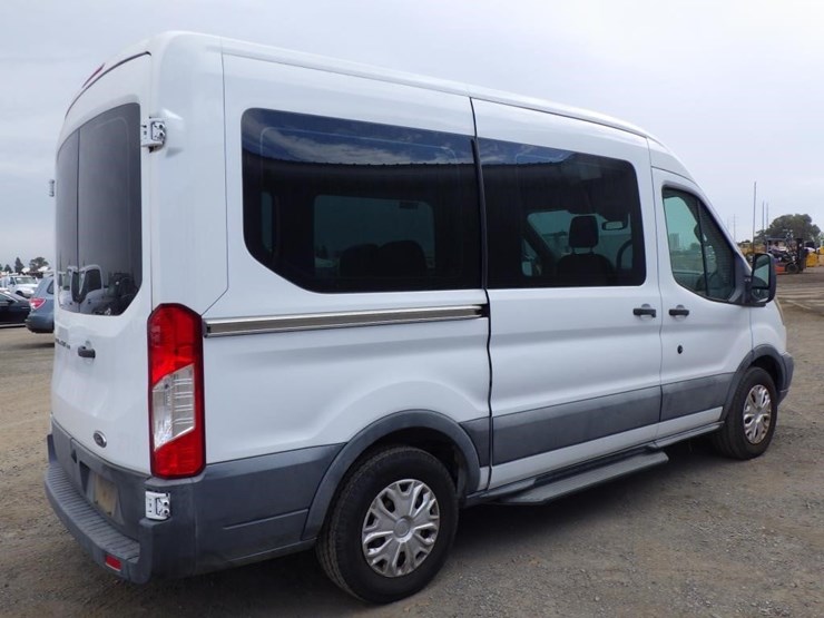 2016-ford-transit-image-3