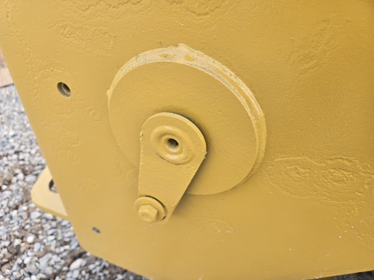 caterpillar-242d3-image-32