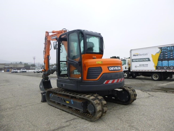 2023-develon-dx85r-3-hydraulic-excavator-image-4