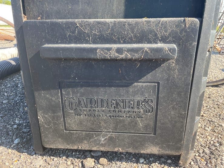 #6641-•-compost-bin-image-17