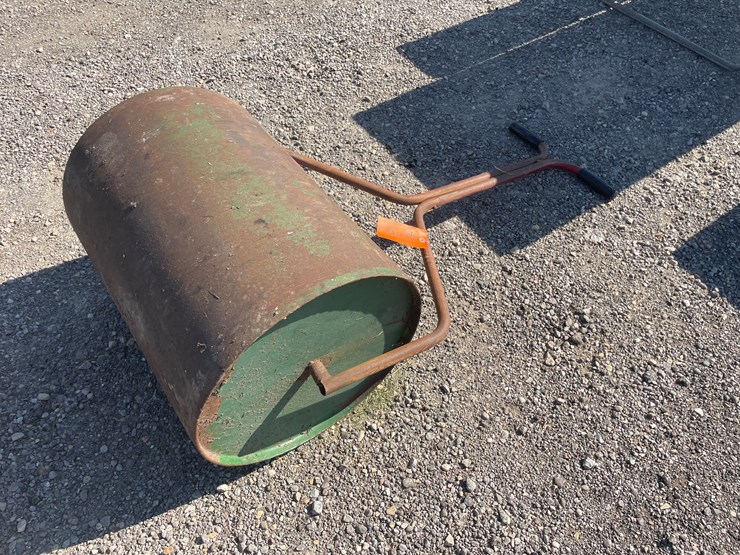#6643-•-lawn-roller-image-1