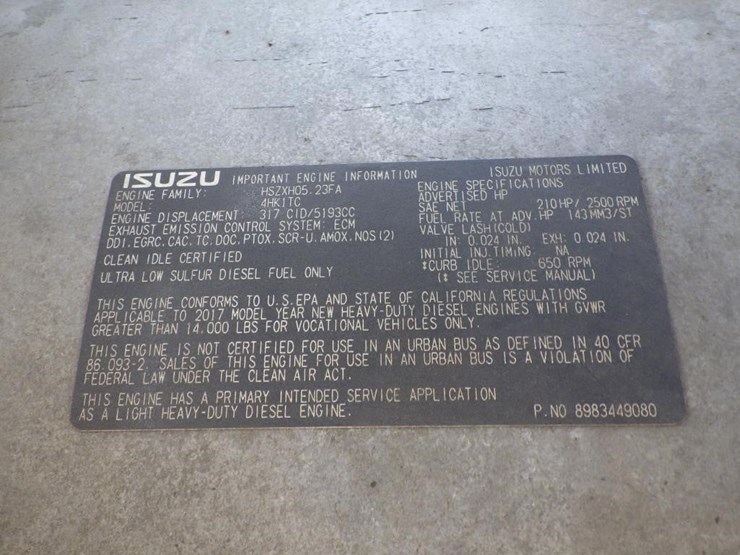 2018-isuzu-nqr-image-13