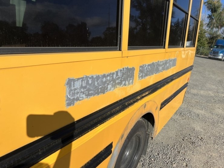2008-chevrolet-express-school-bus-image-12