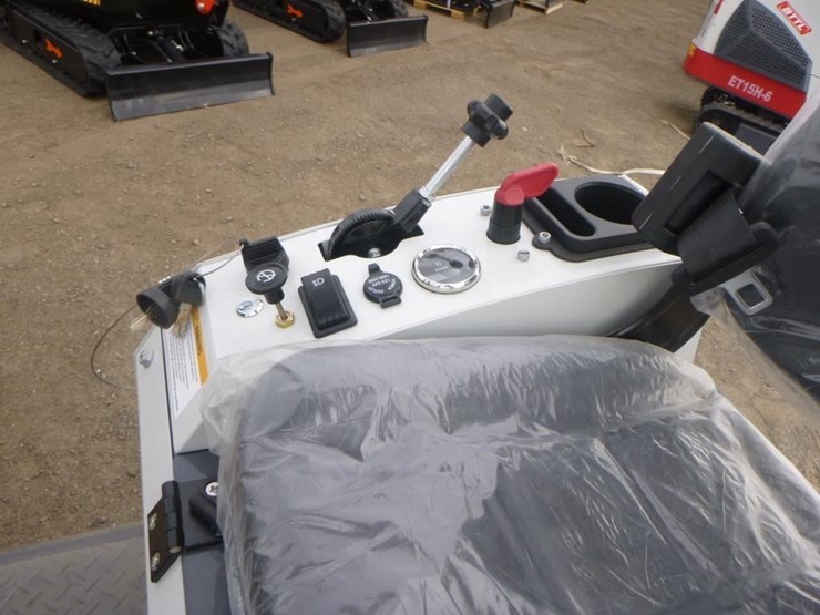 bttl-et12m-6-hydraulic-excavator-image-22