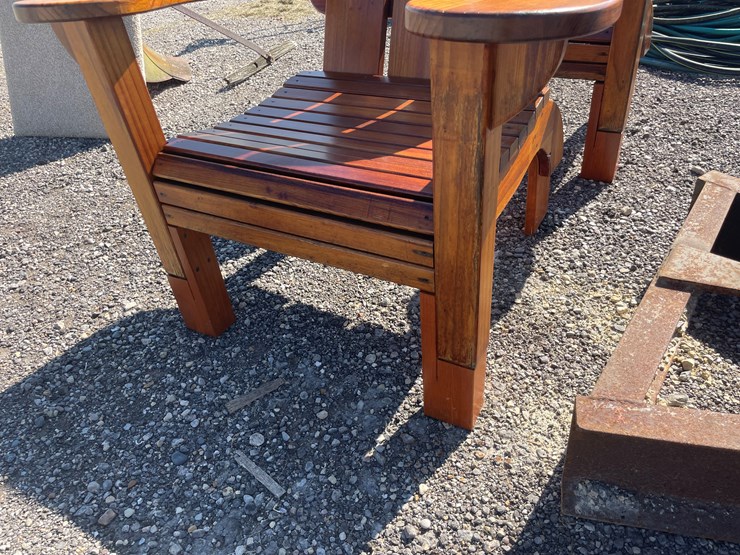 #6646-•-(2)-wooden-patio-chairs-image-17