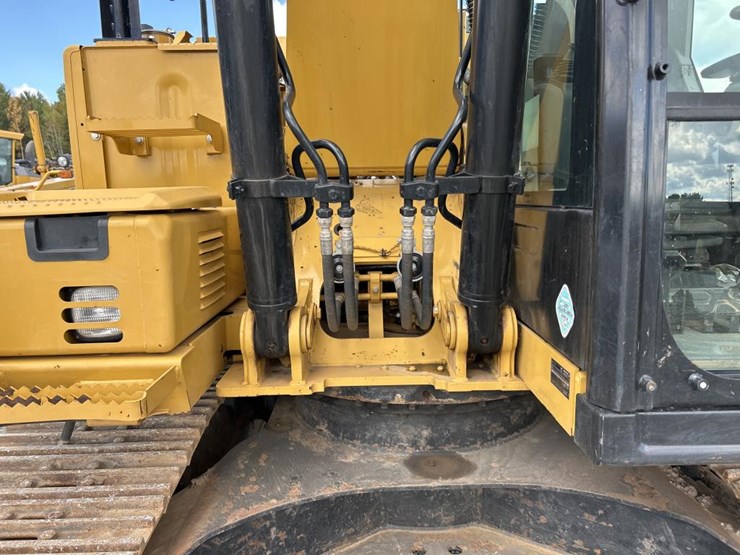 2017-caterpillar-316fl-image-29