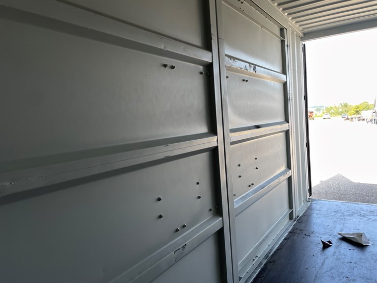 #1029-•-40'-landhonor-container-image-15