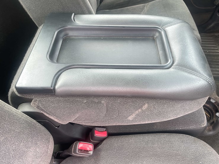 2003-chevrolet-silverado-2500-image-82