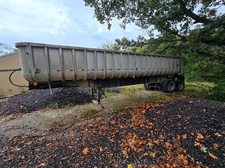 1970-fruehauf-end-dump-trailer-image-7