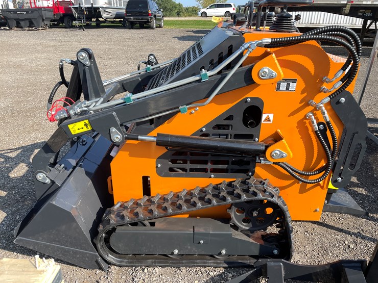 #1043-•-2025-landhonor-ldh-ht380-mini-tracked-skidsteer-image-6
