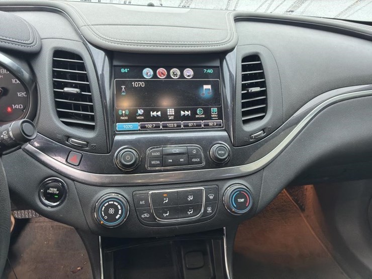 2018-chevrolet-impala-sedan-image-12