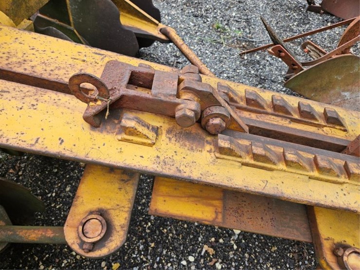 #2061-•-caterpillar-mr1628-pull-type-stump-disk-image-21