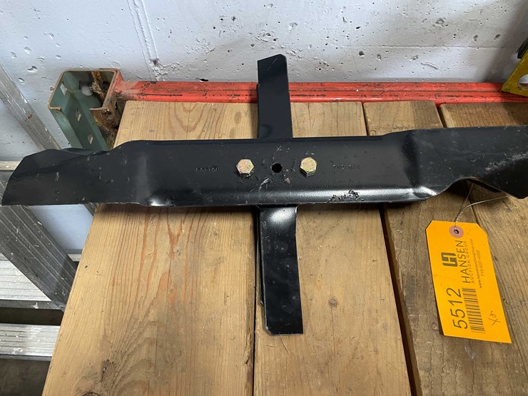 #5512-•-(2)-mtd-42"-cut-blades-(cw)-image-17