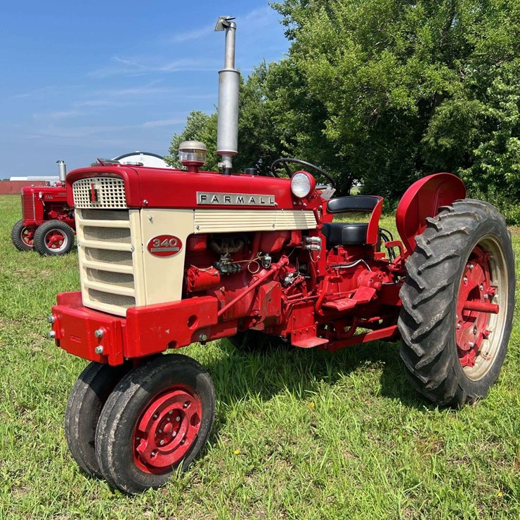 Farmall 340