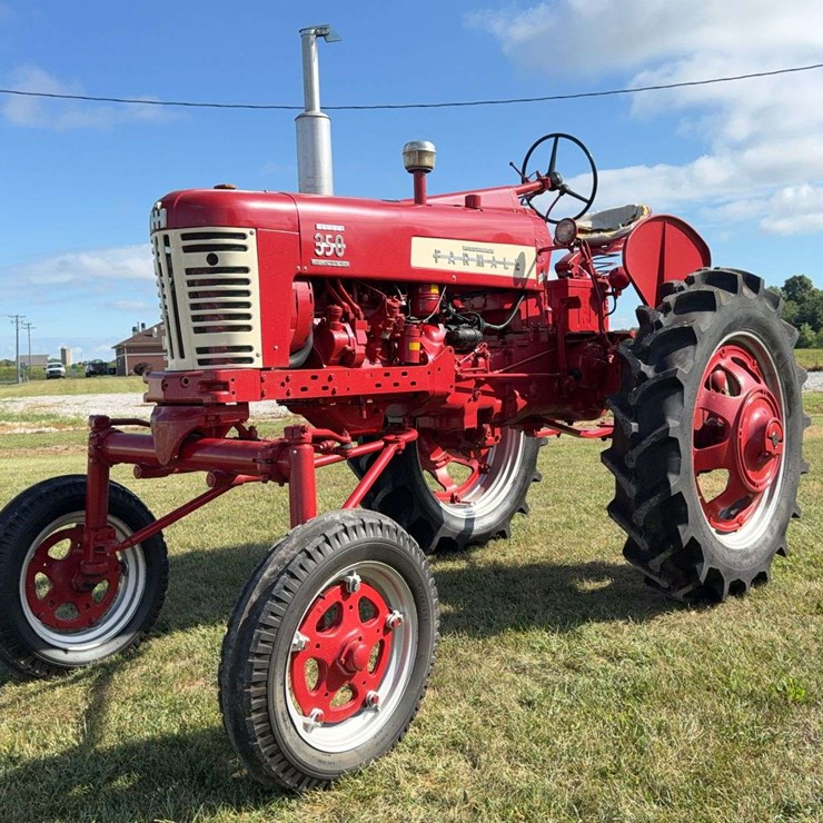 Farmall 350 Diesel high crop
