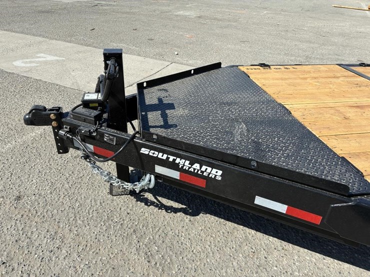 2026-southland-lbat8-t/a-tilt-deck-trailer-image-6