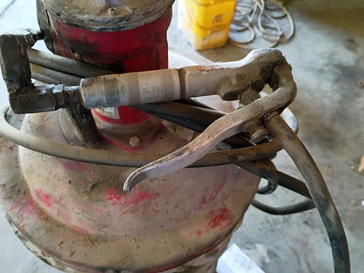 #200-•-balcrank-heavy-duty-air-grease-image-4