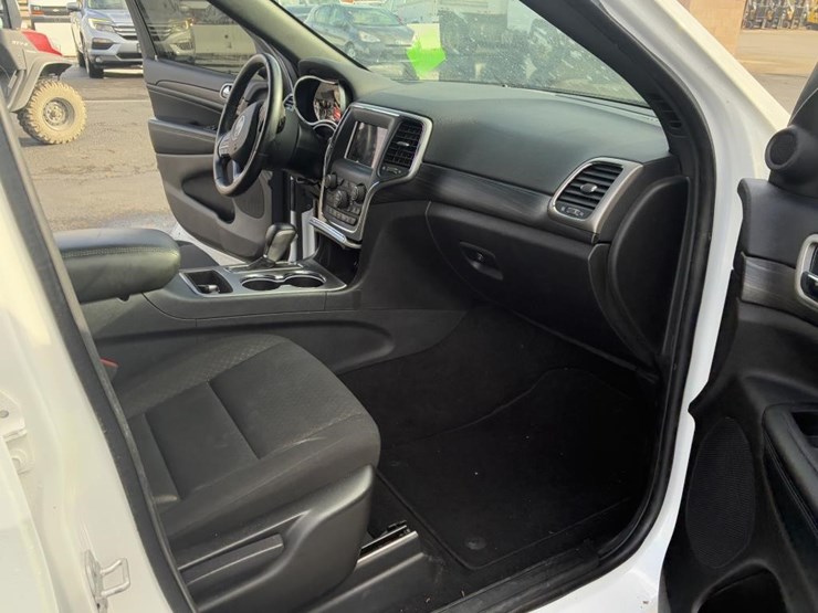 2020-jeep-grand-cherokee-image-9