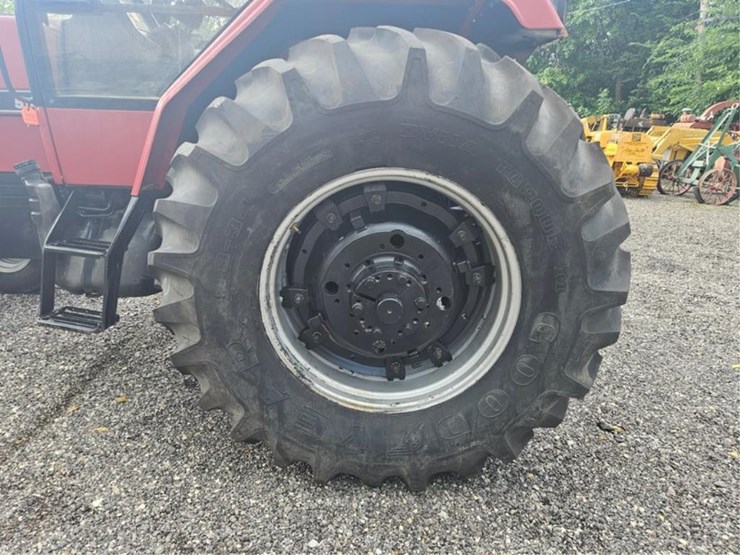 #2005-•-case-international-5140-tractor-image-36