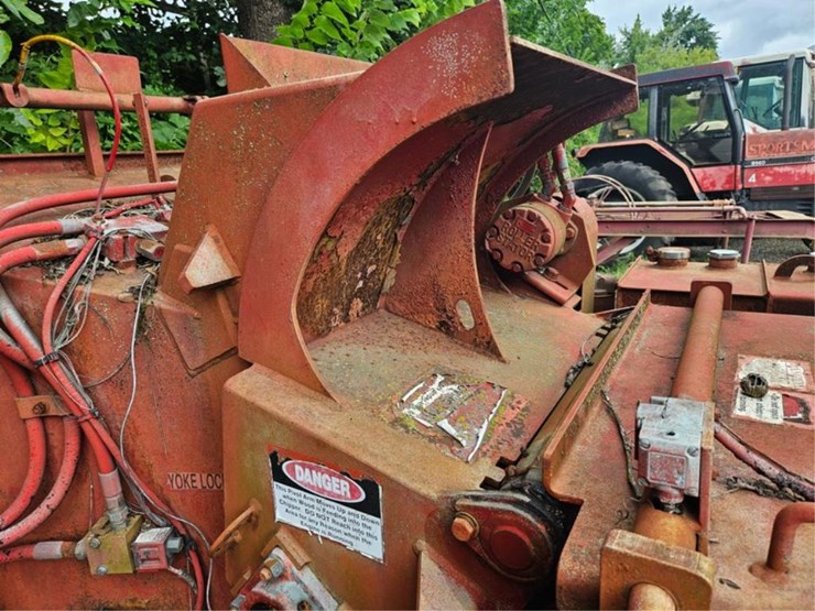 #2011-•-mobark-towable-wood-chipper-image-21