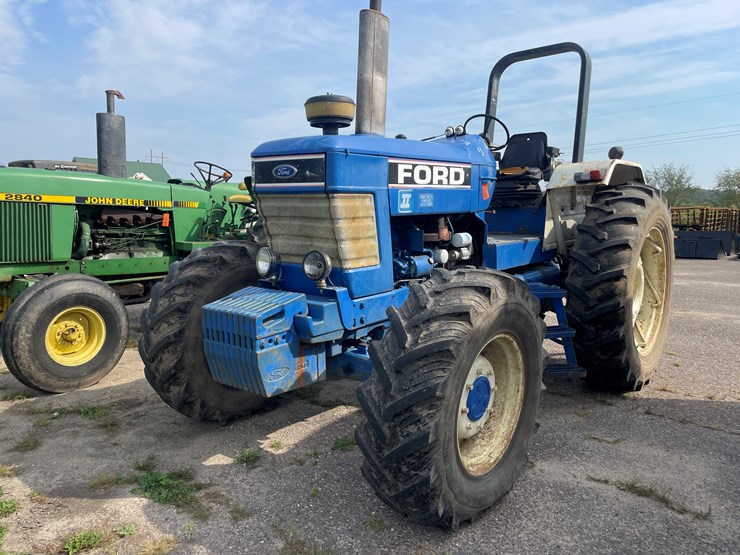 ford-7710-image-1