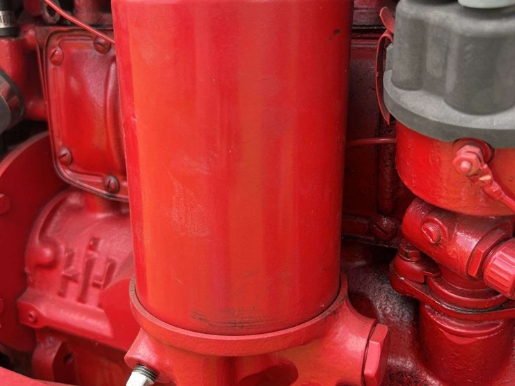 farmall-560-image-80