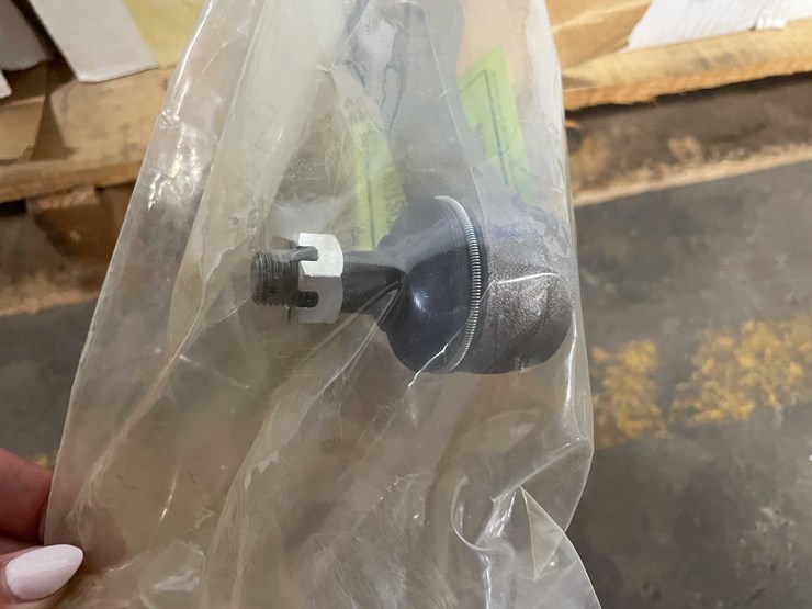 #5534-•-quick-steer-tie-rod-ends-(f)-image-2