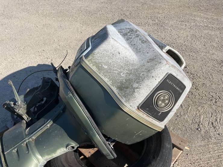 #6778-•-boat-motor-image-5