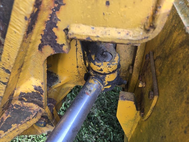 #1232-•-john-deere-jd770-grader-image-34