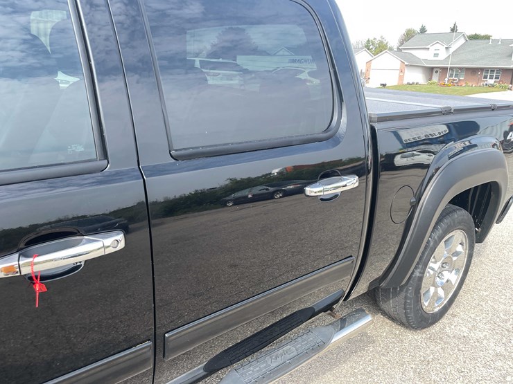 #1966-•-2011-gmc-sierra-(has-wi-title)-(of)-image-32