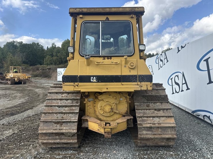caterpillar-d4h-image-4
