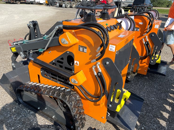 #1043-•-2025-landhonor-ldh-ht380-mini-tracked-skidsteer-image-5