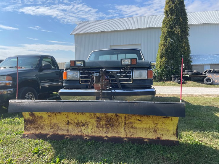 ford-f150-xlt-image-2