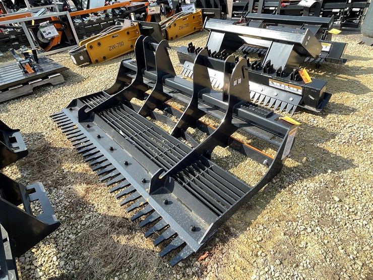 #3045-•-skid-steer-land-leveler-image-1