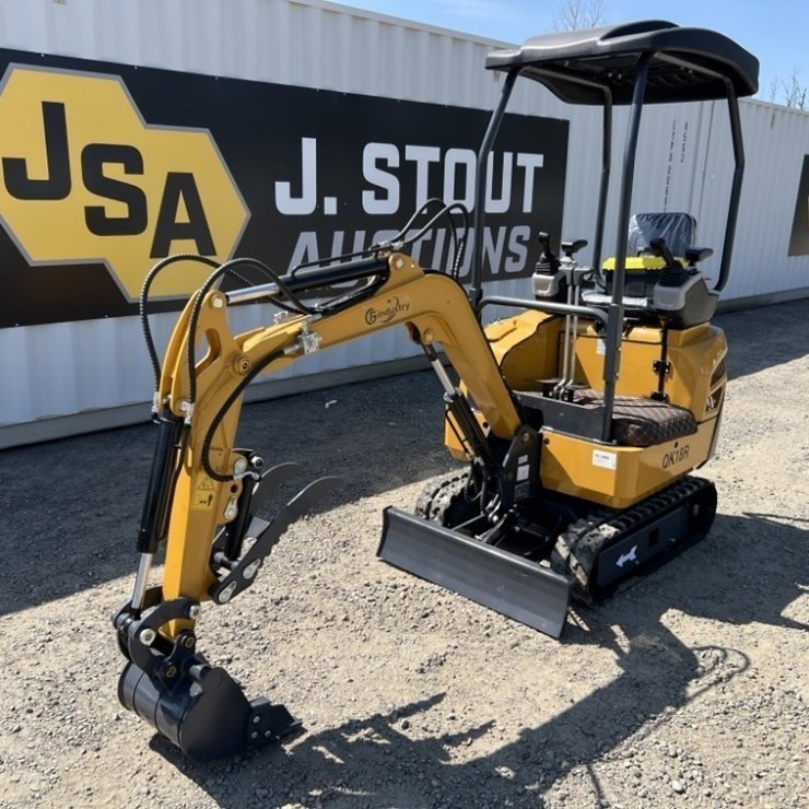 2025 CFG QK18R Mini Hydraulic Excavator