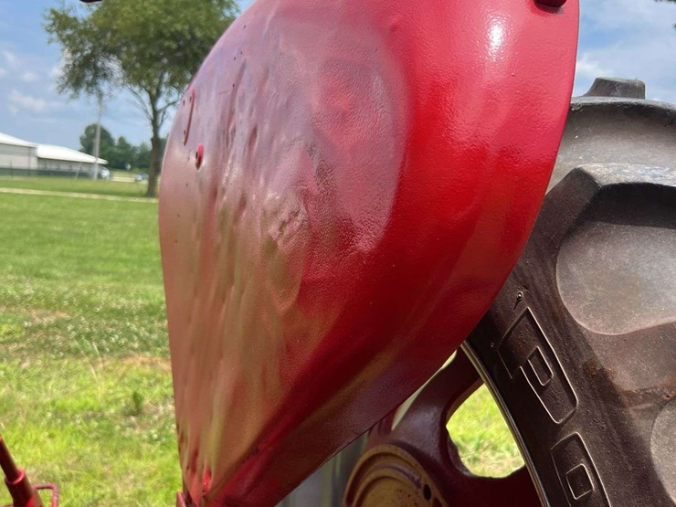 farmall-560-image-63