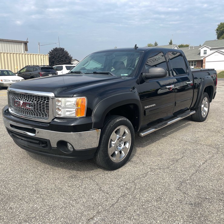 #1966 • 2011 GMC Sierra (Has WI Title) (OF)