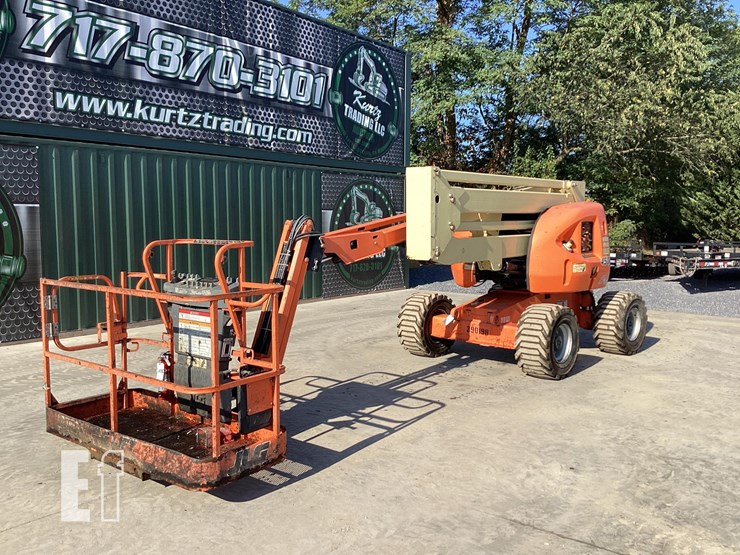 2010-jlg-450aj-image-8