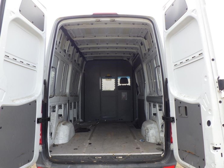 2008-dodge-sprinter-2500-image-8