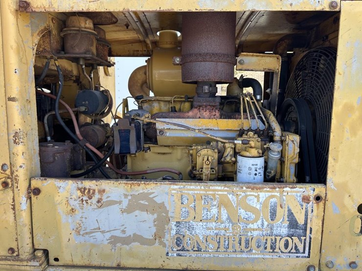 caterpillar-930-image-35