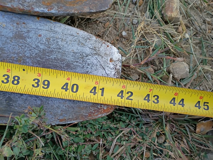 #104-•-set-of-42"-pallet-forks-image-5
