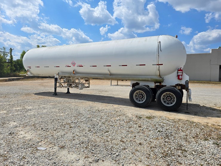 #16593-•-1970-mississippi-tank-company-gas-tank-trailers-image-18
