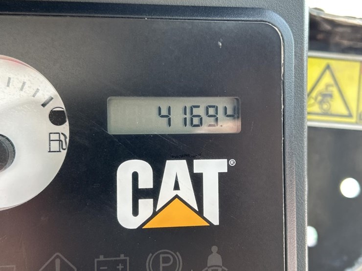 caterpillar-279c2-image-38