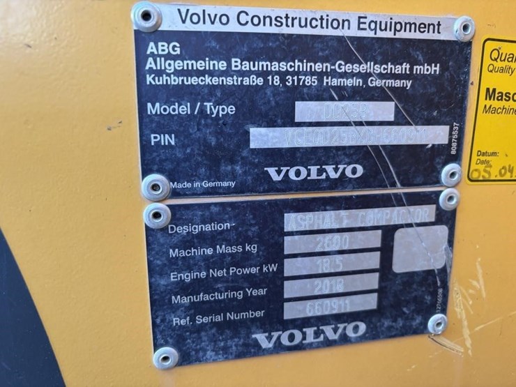 2018-volvo-dd25b-image-42