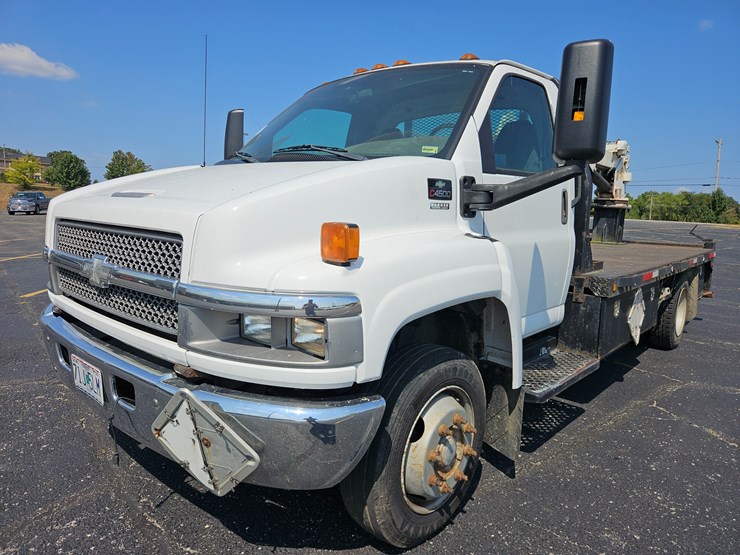 #21030-•-2006-chevrolet-c4500-truck-image-1