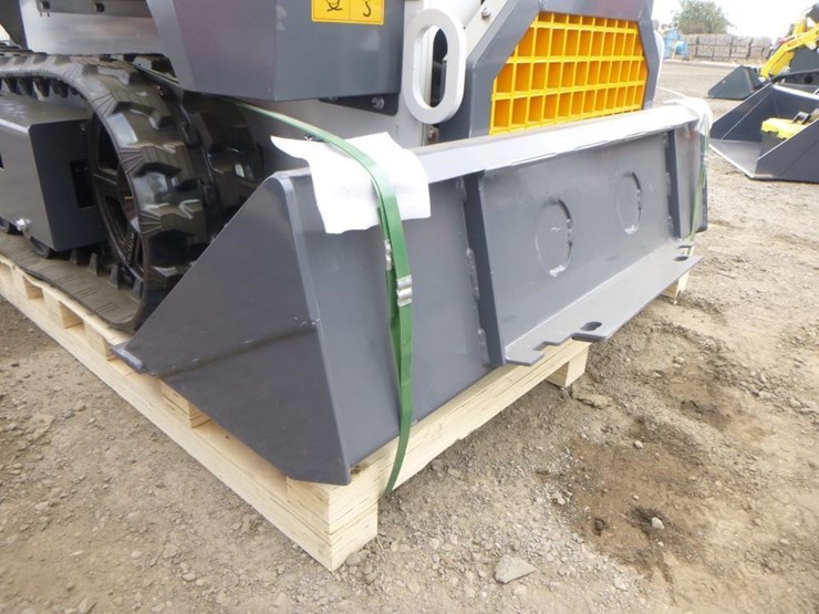 bttl-stm25-6-skid-steer-track-loader-image-7