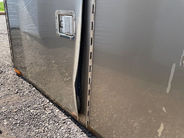 #6449-•-10'-utility-truck-box-image-12